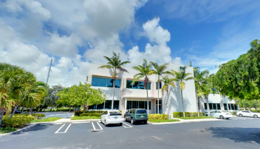 Office building at Norton Dental Arts in Delray Beach and Lantana, FL